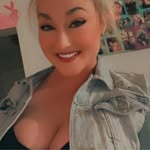 Danyelle Smith - @queenbitch_starr - Instagram