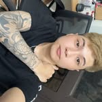 Đào Hồng Phong - @jiyuwo_xx - Instagram