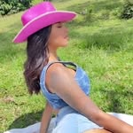 Daphne Adams - @karjbcam - Instagram