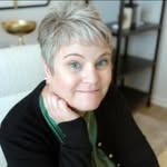 Daphne Dalton Anderson - @daphne_sells_hsv - Instagram