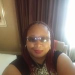 Daphne Moore - @daphne.moore.5439 - Instagram