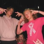 Daphnewolfe - @daphnewolfe3 - Instagram