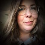 Dara Holmes - @dara.holmes.6 - Instagram