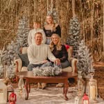 Dara Barron Jones - @dara.jones - Instagram