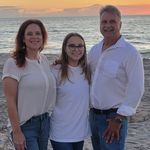 Dara Lawson - @dara.lawson.5 - Instagram