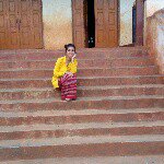 Pinky Thwe - @dara_lay - Instagram