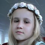 laura - @dara_longville - Instagram