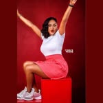 Tinuola Ilesanmi - @darameadow - Instagram