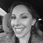 Dara Wright - @oneredsmartie - Instagram