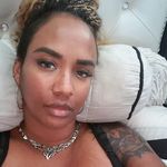 Dara Wright - @deeivana27 - Instagram