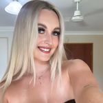 Darcie Bennett - @darcie.bennett - Instagram
