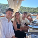 Darcy Heath - @darcyposts - Instagram