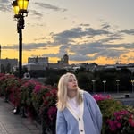 Lui - @daria_lee7 - Instagram