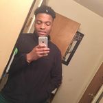 Darius Evans - @hunchosmoove - Instagram