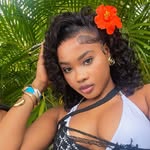 Love-ly - @dariuslovely - Instagram