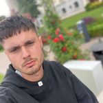 Darius - @dariusmorar_ - Instagram