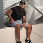 Darius Powe - @neva_2_comfortable - Instagram