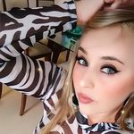 darla - @_darlacollins - Instagram
