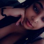 Darla Compton - @nonchalantsagg - Instagram