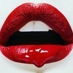 Darla Green - @the_red_melted_lipstick - Instagram