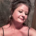 Darlene Reaves - @darlene.reaves - Instagram