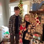Darlene Farrell - @d_farrell4 - Instagram