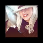 Darlene Ott - @waterypiscesworld - Instagram