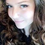 Darlene Sampson - @dar.jewel26 - Instagram