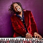 Darnell White - @darnellwhitemusic - Instagram