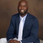 Darnell Wright - @d_wrightbooks - Instagram