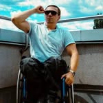 Darrel Lowe - @dikag16715 - Instagram