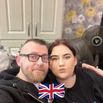 Darren Albert Hartley - @darren.hartley.5 - Instagram