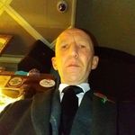 Darren Barker - @darren.barker.3990 - Instagram