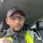 Darren Holley - @darren8607 - Instagram
