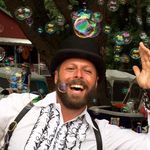 Darren Holley - @themadballer1 - Instagram