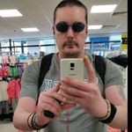 Darren Hooker - @djdazzle50 - Instagram
