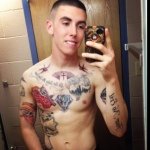 Darren Keen - @d_m0n3yy - Instagram