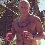 Darren Light - @dazzlerlight - Instagram