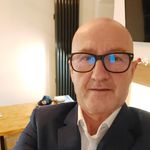 Darren Stringer - @darren.veracausa - Instagram