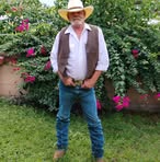 Darryl Hall - Facebook