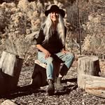 Daryl Stanton - @tansucasa - Instagram