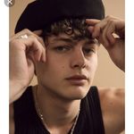 Darwin Gray - @mr.gray.19 - Instagram