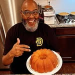 Darwin Hobbs - @uncledspoundcake - Instagram