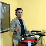 Darwin Quinatoa - @darwin1_dj - Instagram