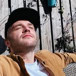 Darryl Hutton - @dazzlehutton - Instagram