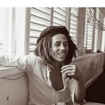 @davedureyaw - Instagram