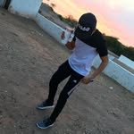 @dave.romoo - Instagram