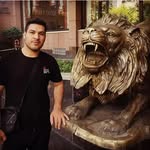 @davidakbari80 - Instagram