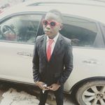 David Akerele - @its_dave_hillfigerrr - Instagram