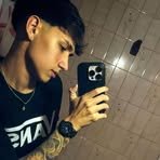 Alexandro David - Facebook